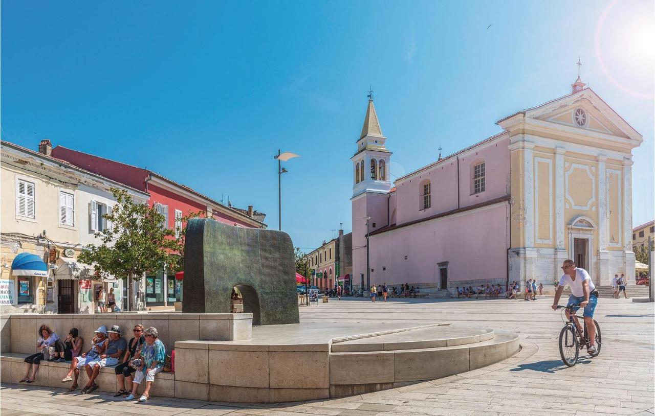 Beautiful Apartment In Porec With Wifi מראה חיצוני תמונה