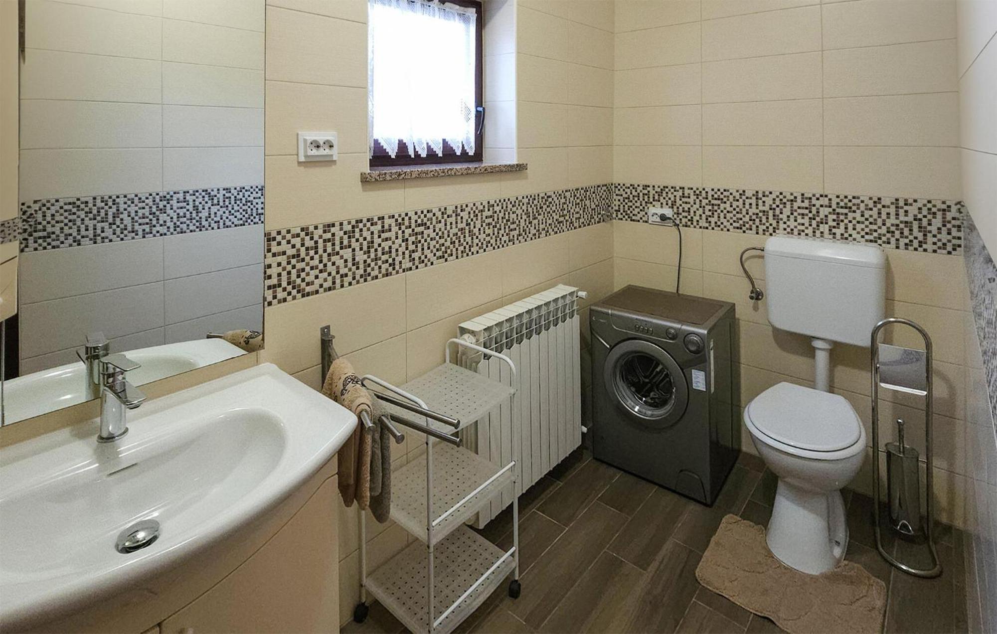 Beautiful Apartment In Porec With Wifi מראה חיצוני תמונה