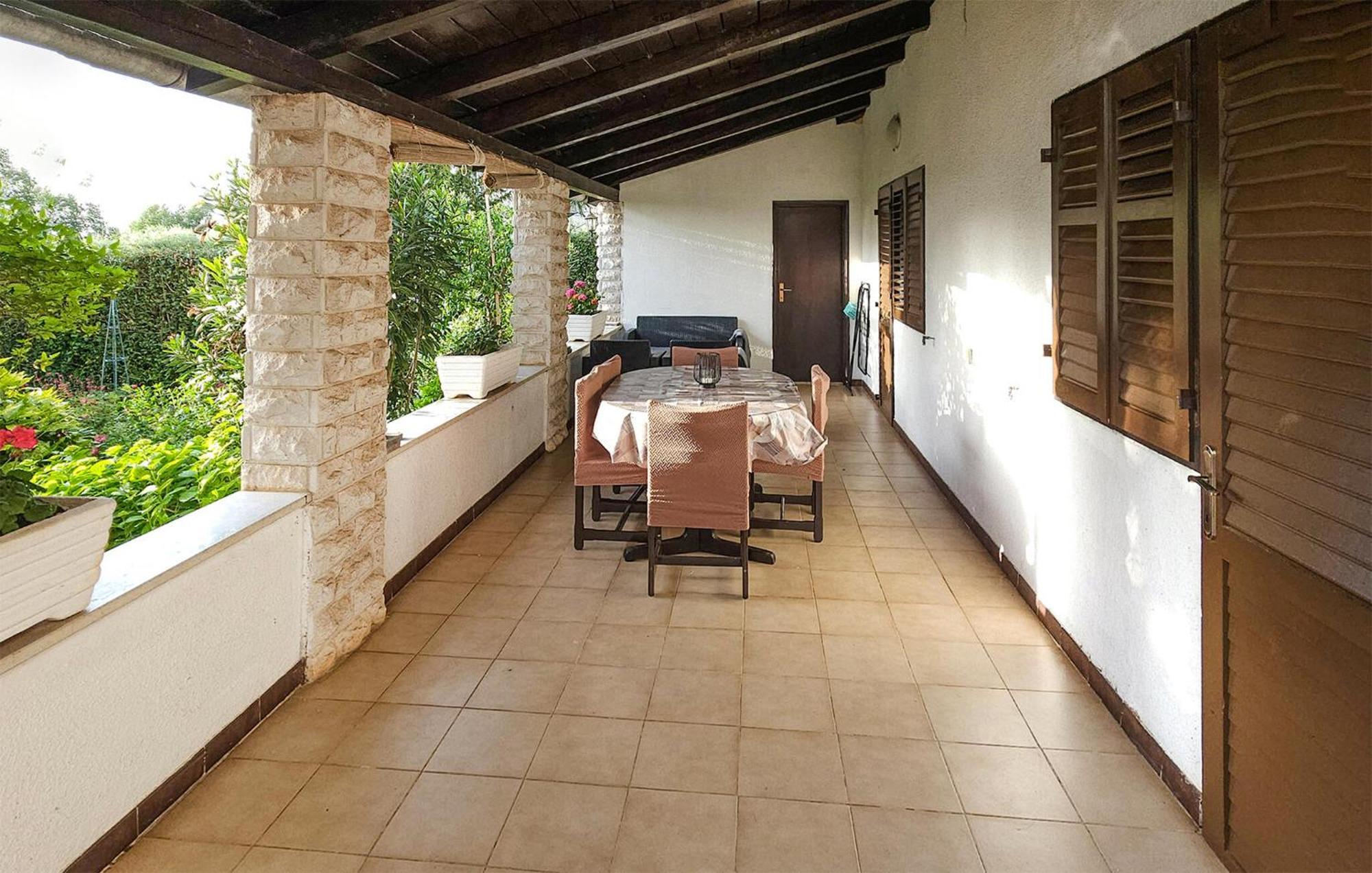 Beautiful Apartment In Porec With Wifi מראה חיצוני תמונה